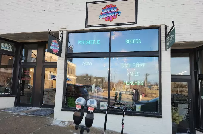 Super Groovy’s Blackstone storefront or logo